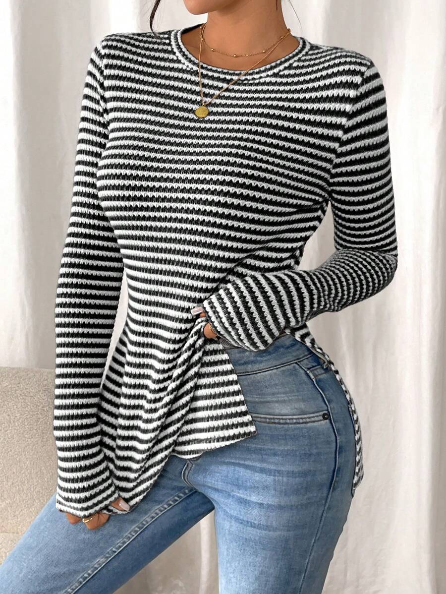 SHEIN Frenchy Women Casual Striped Long Sleeve T-Shirt With Slit Hem,Tight Turtleneck, Textured Fabric ,Commute,Minimalist,Office,Old Money,Simple,Autumn/Winter,