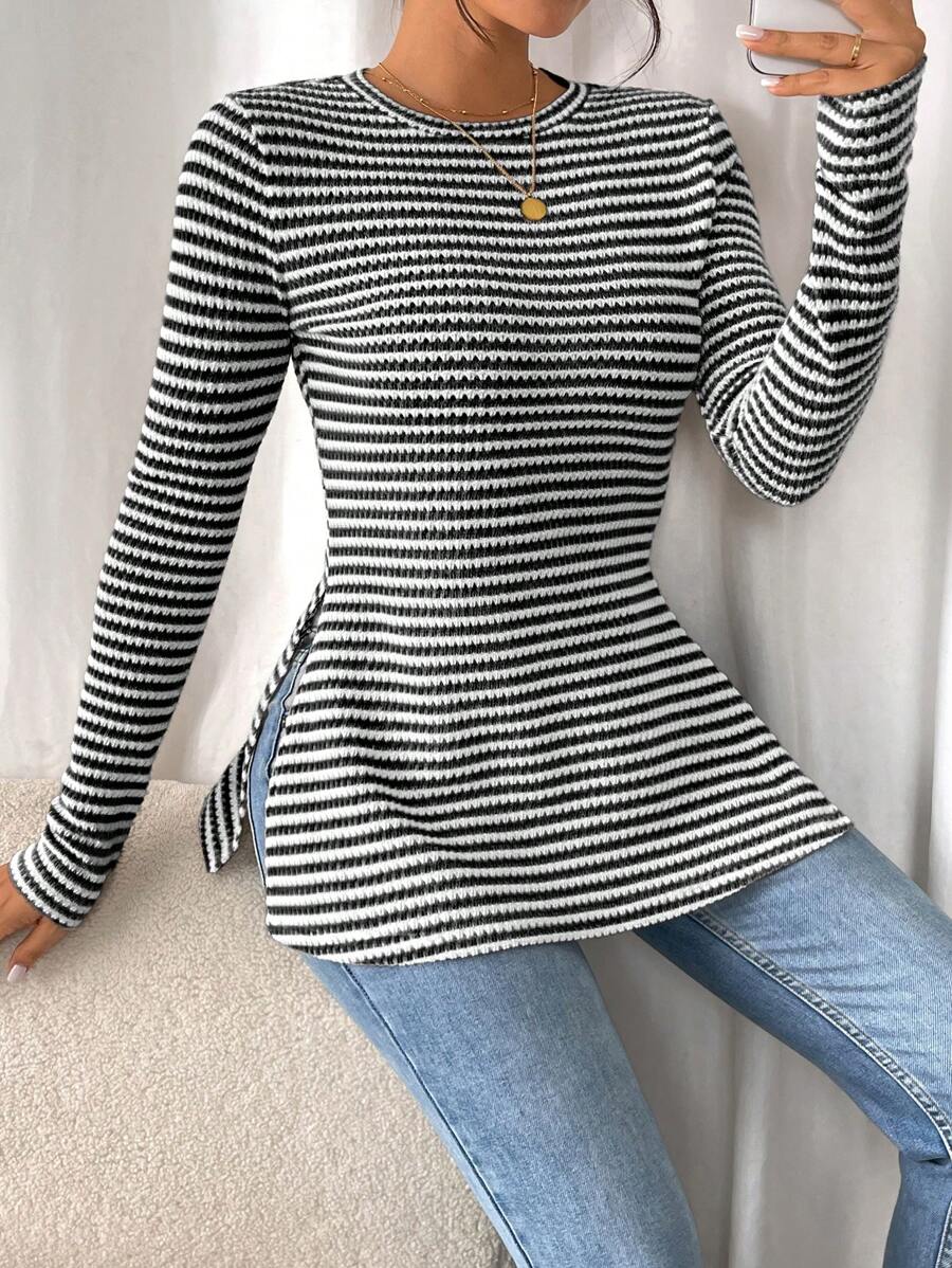 SHEIN Frenchy Women Casual Striped Long Sleeve T-Shirt With Slit Hem,Tight Turtleneck, Textured Fabric ,Commute,Minimalist,Office,Old Money,Simple,Autumn/Winter,