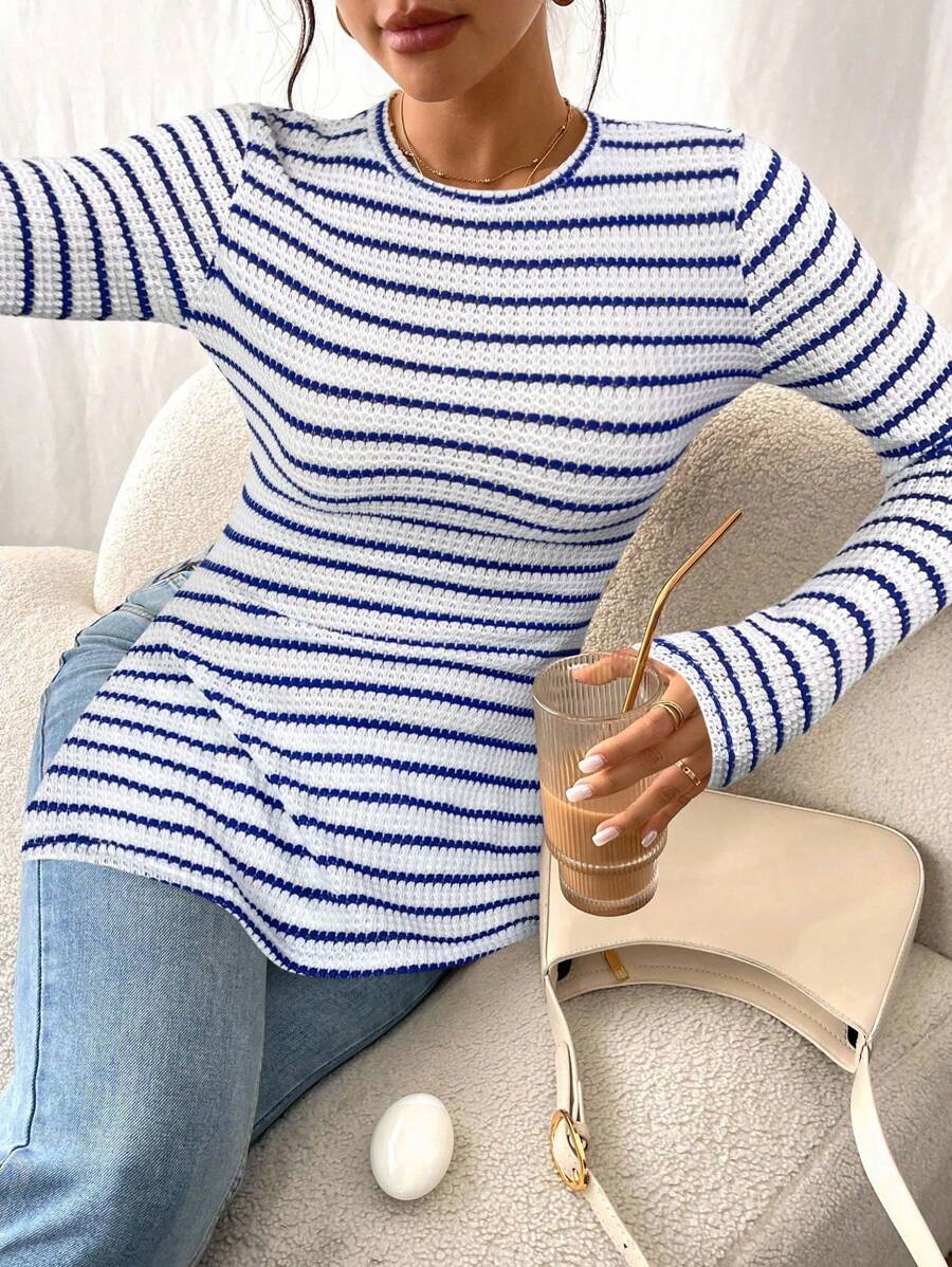 SHEIN Frenchy Women Casual Striped Long Sleeve T-Shirt With Slit Hem,Tight Turtleneck, Textured Fabric ,Commute,Minimalist,Office,Old Money,Simple,Autumn/Winter,