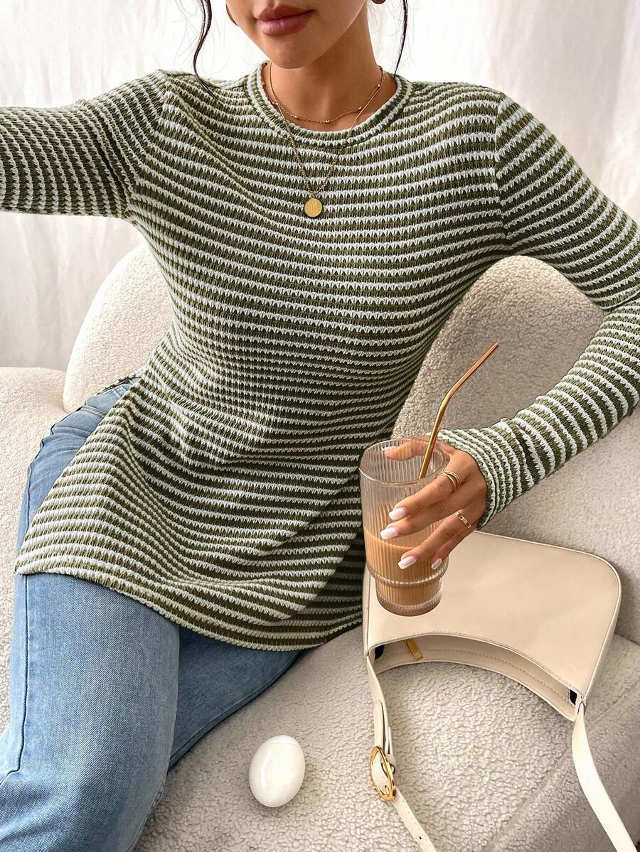 SHEIN Frenchy Women Casual Striped Long Sleeve T-Shirt With Slit Hem,Tight Turtleneck, Textured Fabric ,Commute,Minimalist,Office,Old Money,Simple,Autumn/Winter,