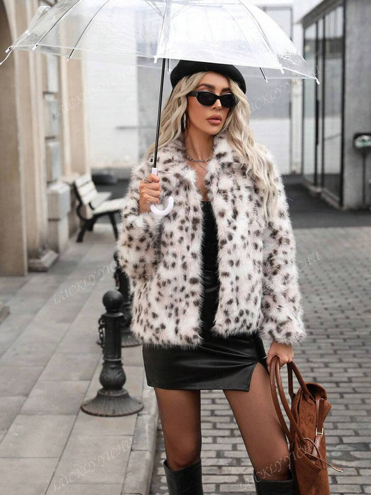 Jaqueta feminina elegante e estilosa com estampa de leopardo e gola de pele sintética, adequada para uso diário, festas e uso urbano, outono/inverno